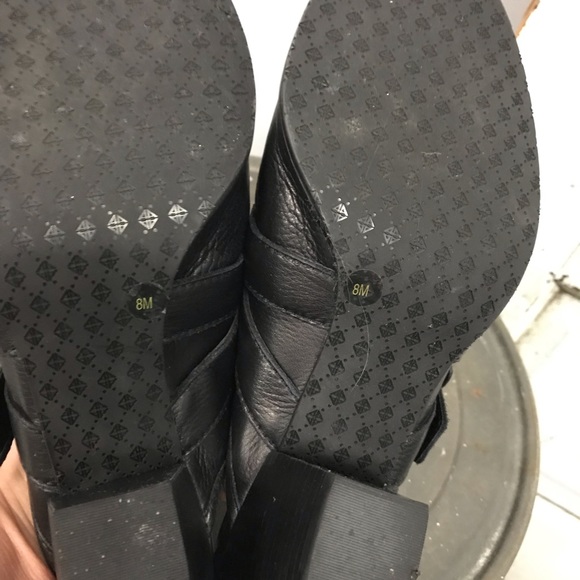 Antonio Melani Leather Mules - Picture 9 of 11